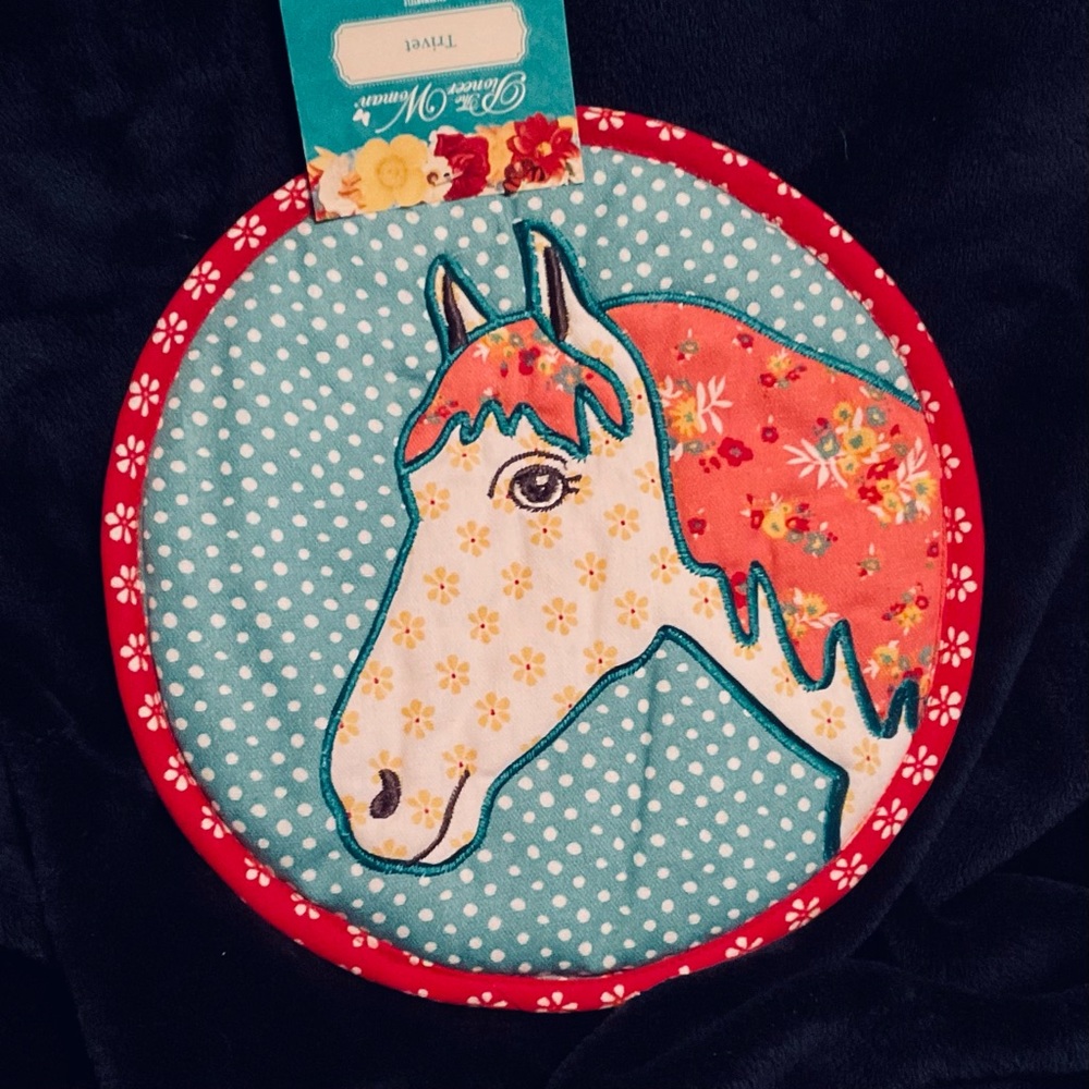 The Pioneer Woman Quilted Trivet Pot Holder Horse